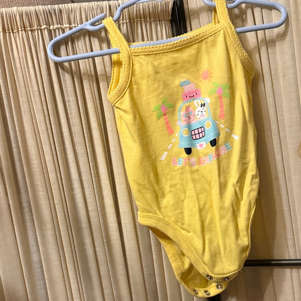 Garanimals Sunny Yellow Infant Onesie ☀️😍🐰